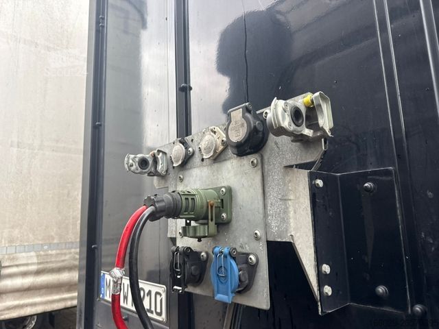 Semirimorchio ribassato Tiefbett Stufensattel mit Auffahrrampe 25T