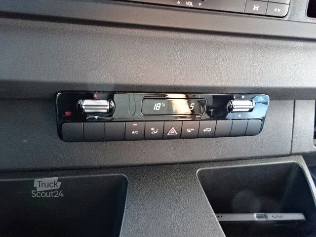 Βαν με ψηλή οροφή MERCEDES-BENZ Sprinter III Kasten 319 CDI RWD