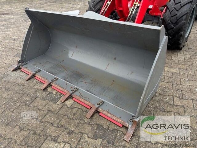 Gårdslastare Wematik 825