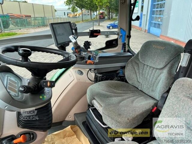 Tractor Fendt 724 VARIO S4 Profi Plus