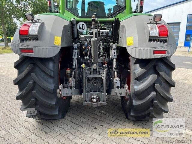 Tractor Fendt 826 VARIO S4 Profi Plus