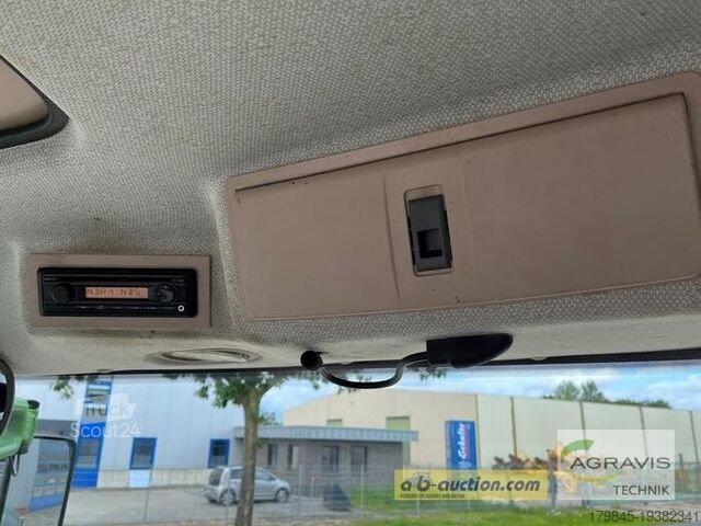 Tractor Fendt 826 VARIO S4 Profi Plus