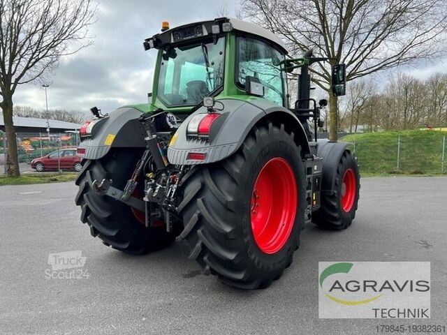 Tractor Fendt 828 VARIO S4 Profi Plus