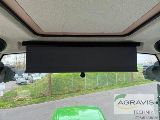 Tractor Fendt 828 VARIO S4 Profi Plus