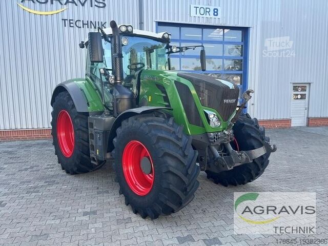 Tractor Fendt 828 VARIO S4 Profi