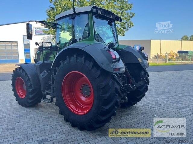 Tractor Fendt 828 VARIO S4 Profi