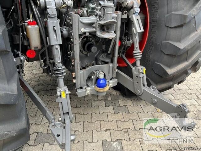 Tractor Fendt 930 VARIO S4 Profi Plus