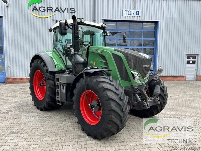 Tractor Fendt 824 VARIO S4 Profi