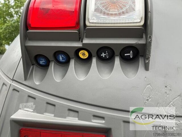 Tractor Fendt 824 VARIO S4 Profi