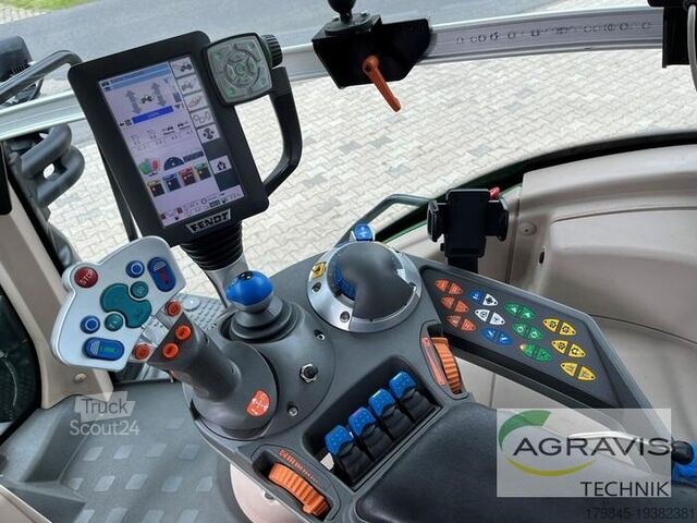 Tractor Fendt 824 VARIO S4 Profi