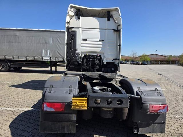Standaard trekker MAN 18.500 TGX, retarder, Doppeltank