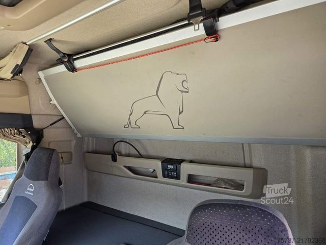 Standaard trekker MAN 18.500 TGX, retarder, Doppeltank