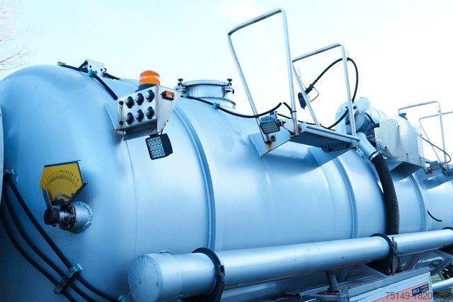 Tankauflieger  Saug Truck XXL 18,Kanalreiniger,Pumpe,Alu-Felgen