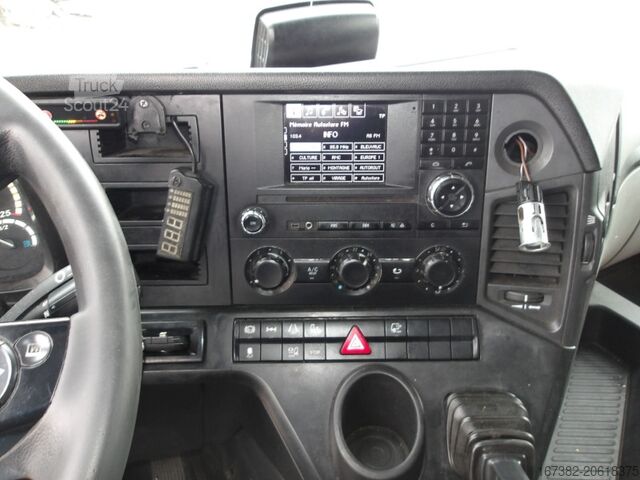 Kovček MercedesBenz Antos 1836 4x2 Closed Box, double floor