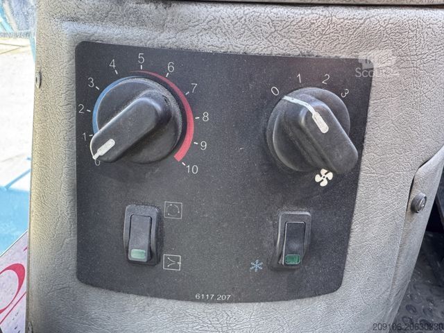 Carretilla elevadora frontal Konecranes KONECRANES SMV12-600B Volvo Motor Klima