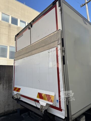 Kiepwagen Iveco 120e190P