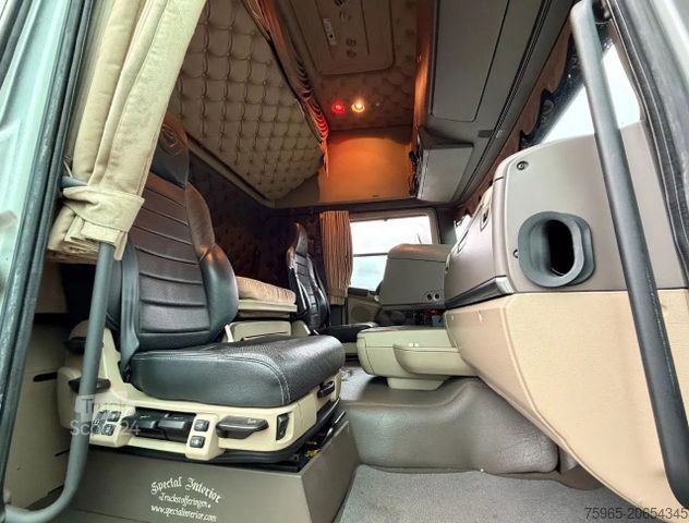 Standard dragbil SCANIA R580 TOPLINE FULL AIR RETARDER 2X TANKS FULL OPT