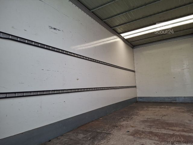 Furgons ar kasti IVECO ML 75E17/P 3-Sitzer Klima Koffer Türen Treppe