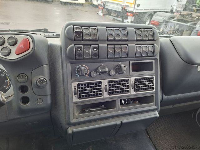 Furgons ar kasti IVECO ML 75E17/P 3-Sitzer Klima Koffer Türen Treppe