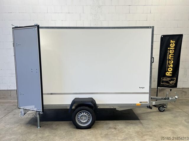 Reboque baú Martz Kargo 300 0,75T Kofferanhänger
