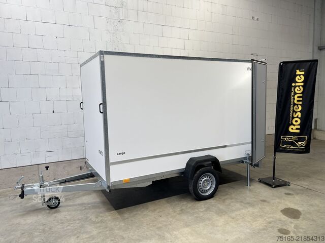 Reboque baú Martz Kargo 300 0,75T Kofferanhänger