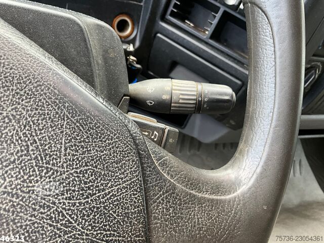  Renault MIDLUM 180-08 Oprijcarrosserie