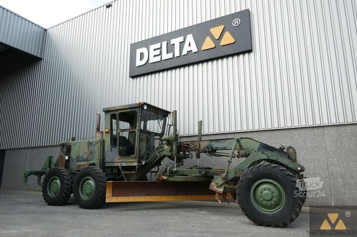 Grader Caterpillar 130G Ex-army