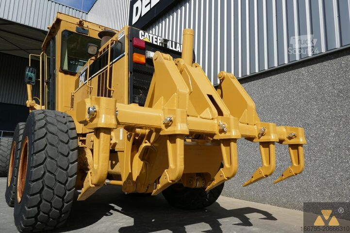 Grader Caterpillar 140H