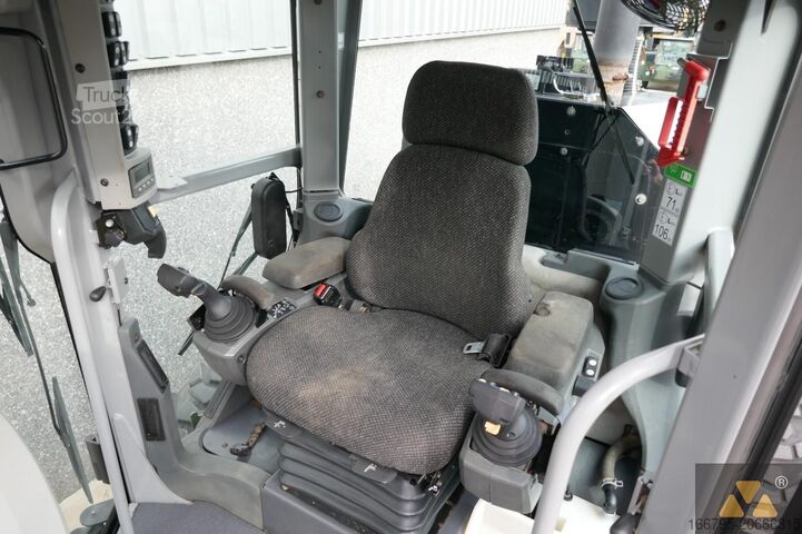 Grader Caterpillar 140M2