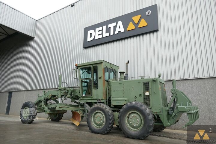 Grader Caterpillar 130G Ex-army