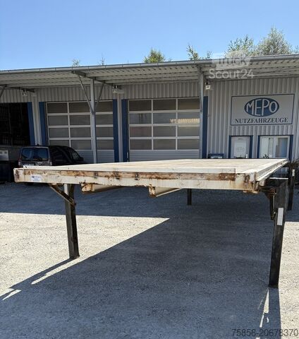 Платформа зі змінною надбудовоюЗмінний кузов із платформоюВагон-платформа зі змінною надбудовоюЗмінн Krone Plattform 7,82m Multilockaußenrahmen