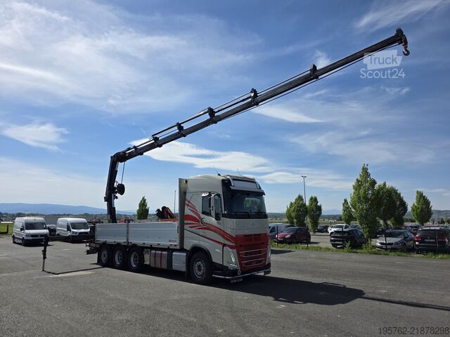 štandardný ťahač VOLVO FH 500 8x4 Lenk/Lift Axe HIAB 211 E-6 HI