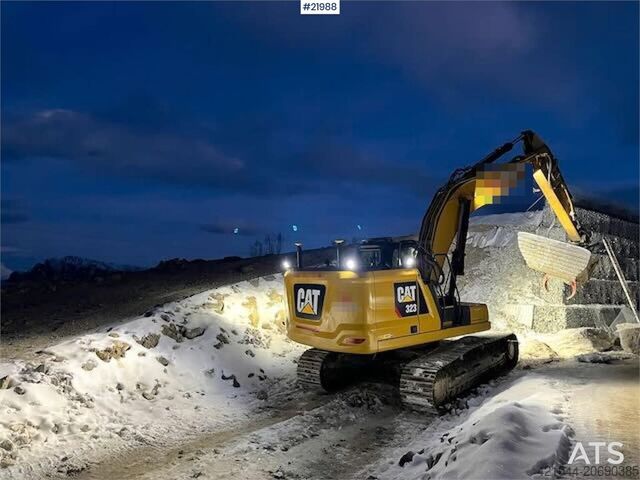 Kāpurķēžu ekskavators CAT 323