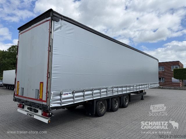 Semirremolque abierto con toldo Schmitz Cargobull Curtainsider Mega Getränke