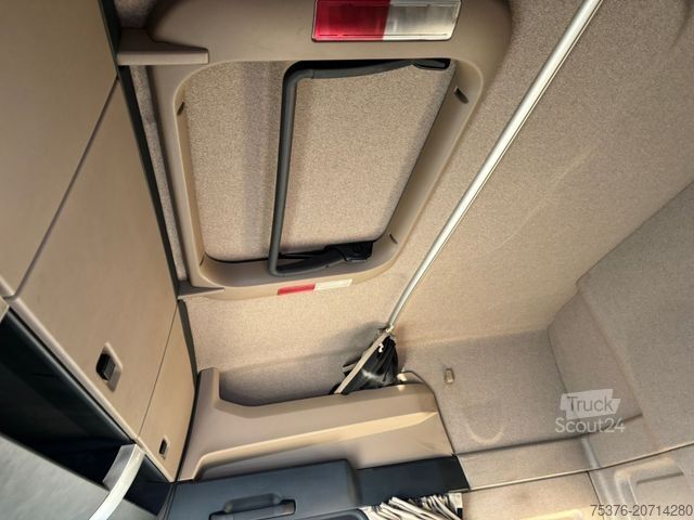 Стандартный седельный тягач MAN TGX 18.500 4x4 Hydrodrive PRITARDER