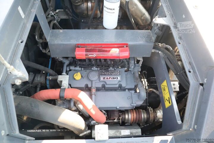 Bager na točkovima Fuchs MHL 320 | PEEL GRAB | UMSCHLAG | GOOD TIRES