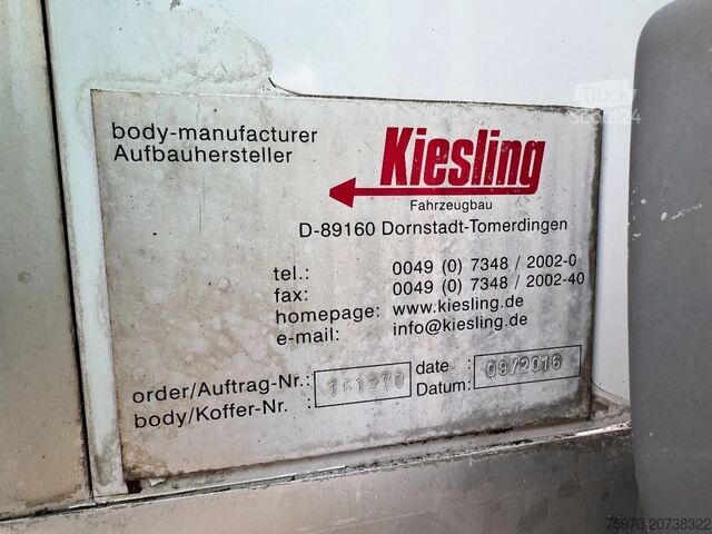 Chladírenská/mrazírenská přeprava Mercedes-Benz Atego 1223 2016 THERMO KING / LAADKLEP