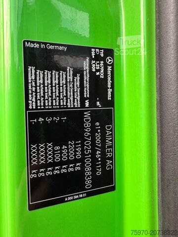 Chladírenská/mrazírenská přeprava Mercedes-Benz Atego 1223 2016 THERMO KING / LAADKLEP