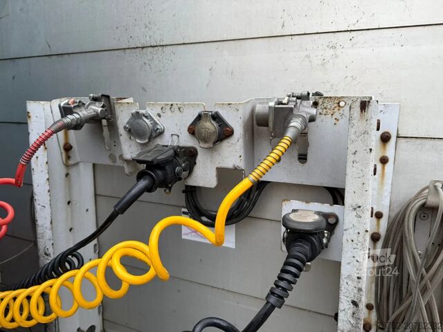 Sliding tarpaulins Schmitz Cargobull S01 2X Liftas SAF Schijfremmen Schuifzeil/Schui...