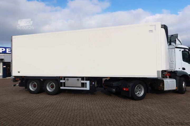 Gekoeld/bevroren transport SOR IBERICA City trailer Koel/Vries+ klep 2500kg Bi-temp Ca...