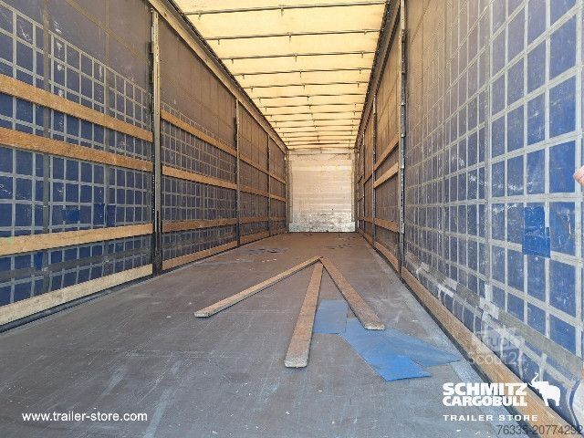 Semirimorchio con telone Schmitz Cargobull Curtainsider Mega