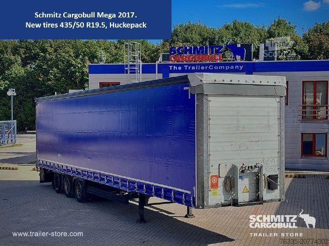 Semirimorchio con telone Schmitz Cargobull Curtainsider Mega