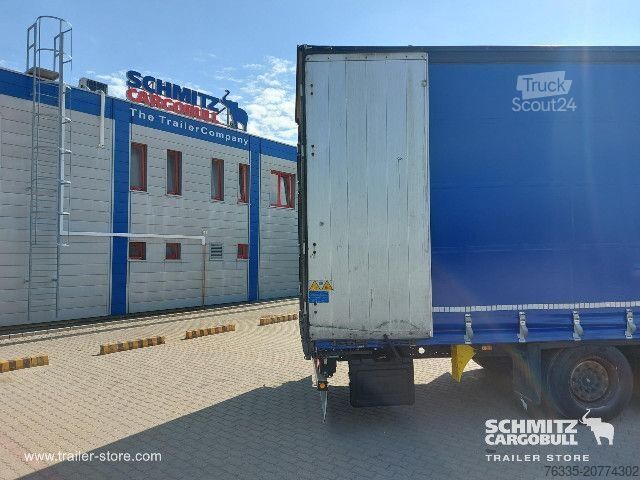 Semirimorchio con telone Schmitz Cargobull Curtainsider Mega