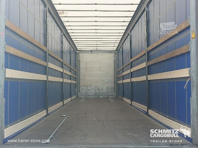 Semirimorchio con telone Schmitz Cargobull Curtainsider Mega