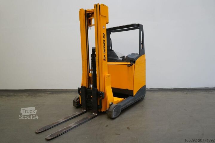 περονοφόρο ανυψωτικό με μετατόπιση ιστού Jungheinrich ETV216