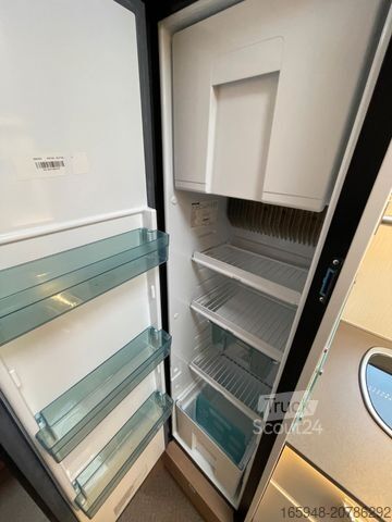 Polintegriran avtodom BÜRSTNER HARMONY LINE LYSEO TD 690 | Sofort Reisefertig!