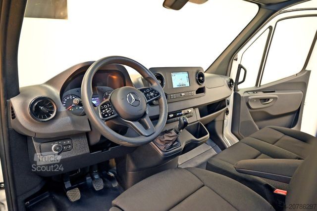 Ploščati dostavnik MERCEDES-BENZ Sprinter 317 CDI/36 L2H2 |NAVI|KLIMA|360° #T533