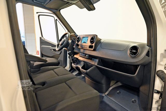 Ploščati dostavnik MERCEDES-BENZ Sprinter 317 CDI/36 L2H2 |NAVI|KLIMA|360° #T533