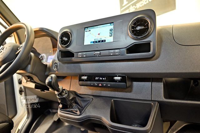Ploščati dostavnik MERCEDES-BENZ Sprinter 317 CDI/36 L2H2 |NAVI|KLIMA|360° #T533