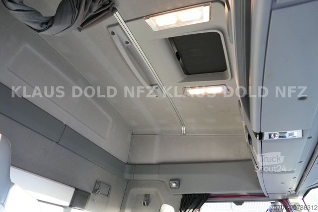 Hladilni tovornjak RENAULT T 460 Kühlkoffer Carrier Vollluft LBW Euro 6